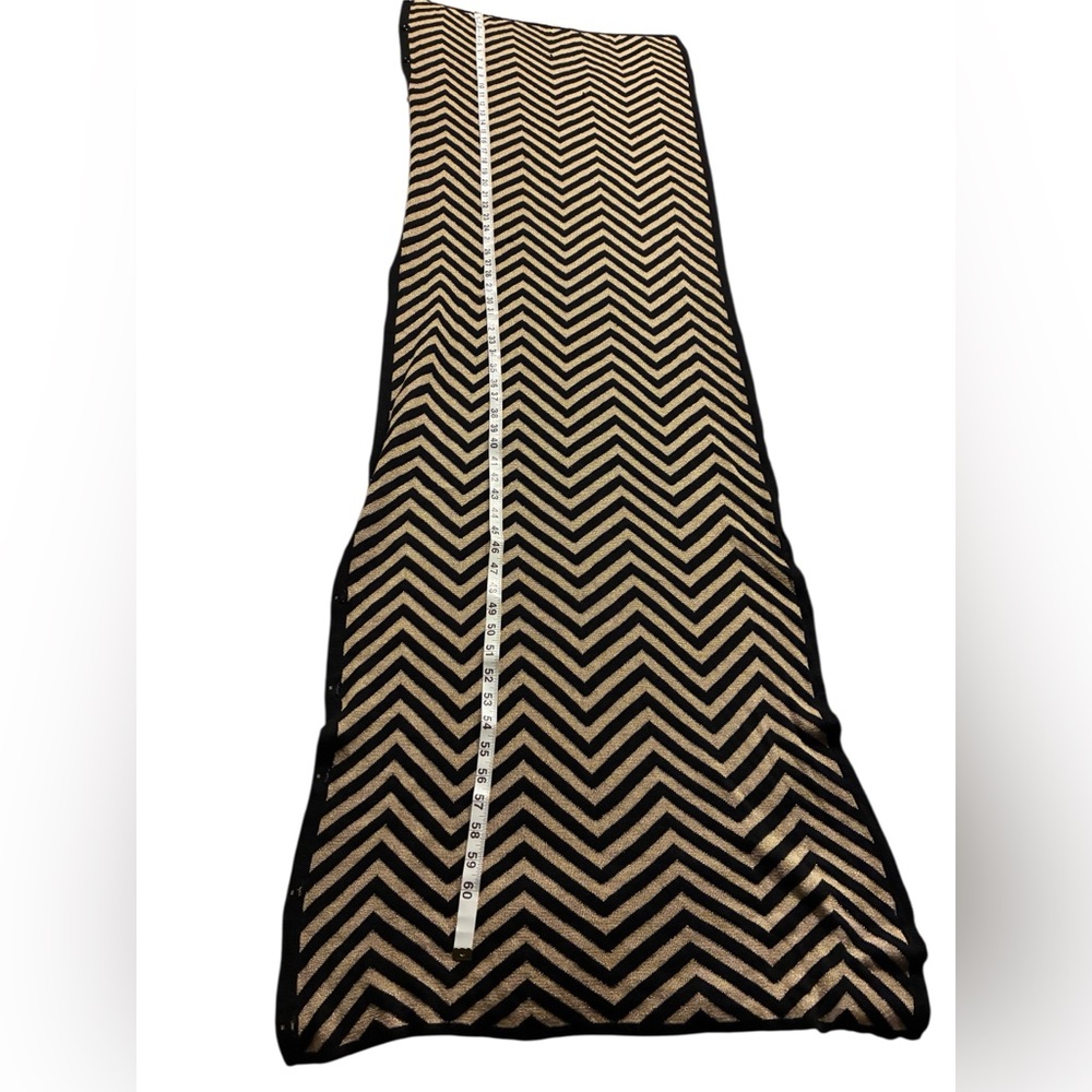 ChevronGold Lurex Shawl Patterned Black/Gold Stripes W/ Black Buttons  VTG - Picture 8 of 11